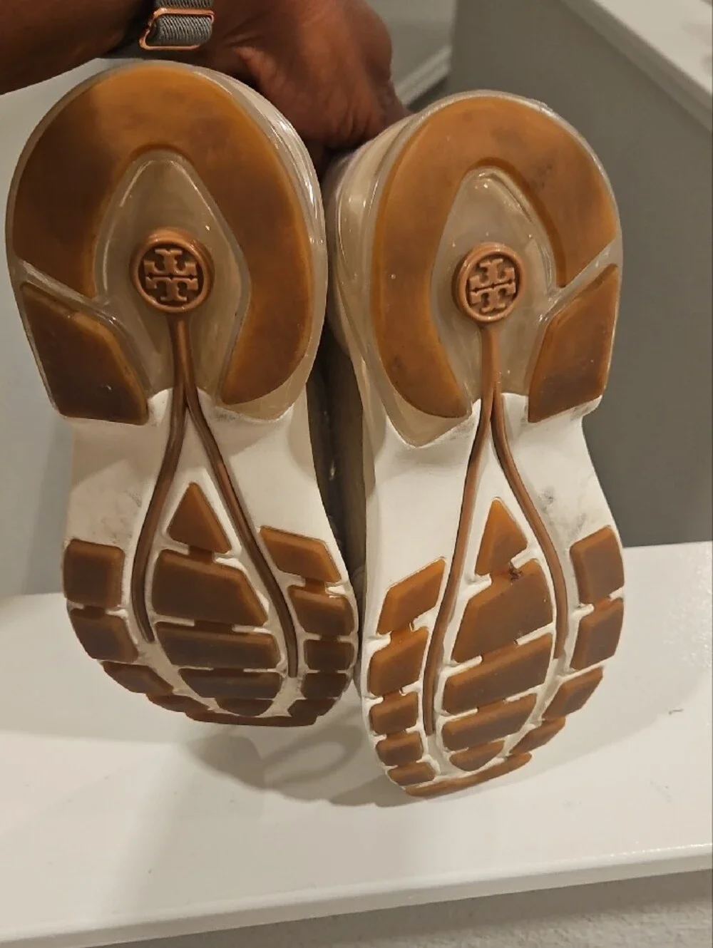 Tory Burch tory burch